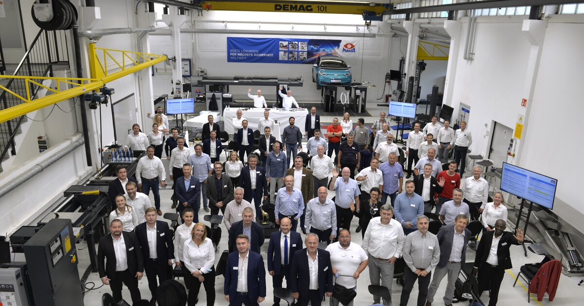 Internationale Händlertagung als HybridEvent SLiFT a brand of MAHA